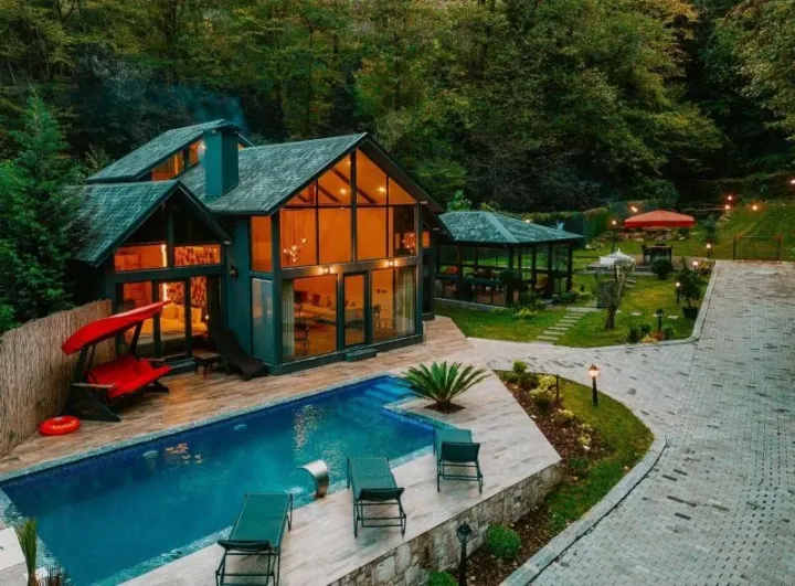 Villa Vera, Bahçe Manzaralı, Isıtmalı Özel Havuzlu