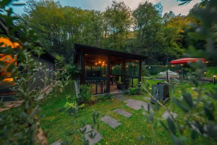 Villa Vera, Bahçe Manzaralı, Isıtmalı Özel Havuzlu