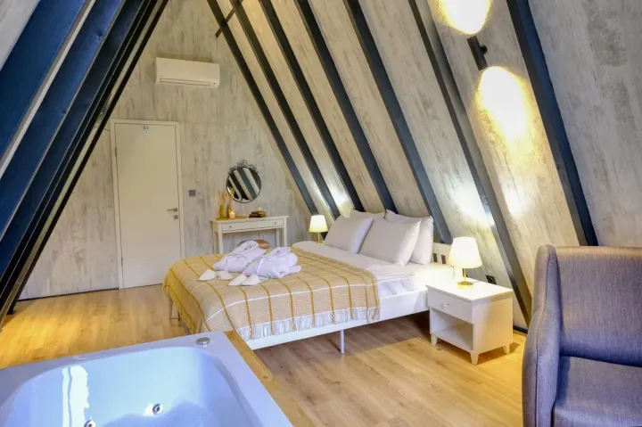 Standart Jakuzili Bungalov Villa 1+1
