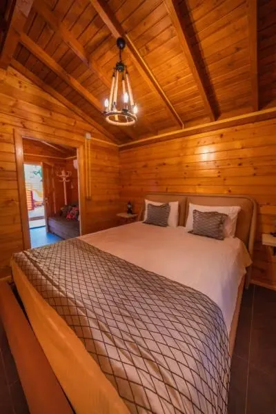 Premium Bungalow, Bahçe Manzaralı, Isıtmalı Özel Havuzlu